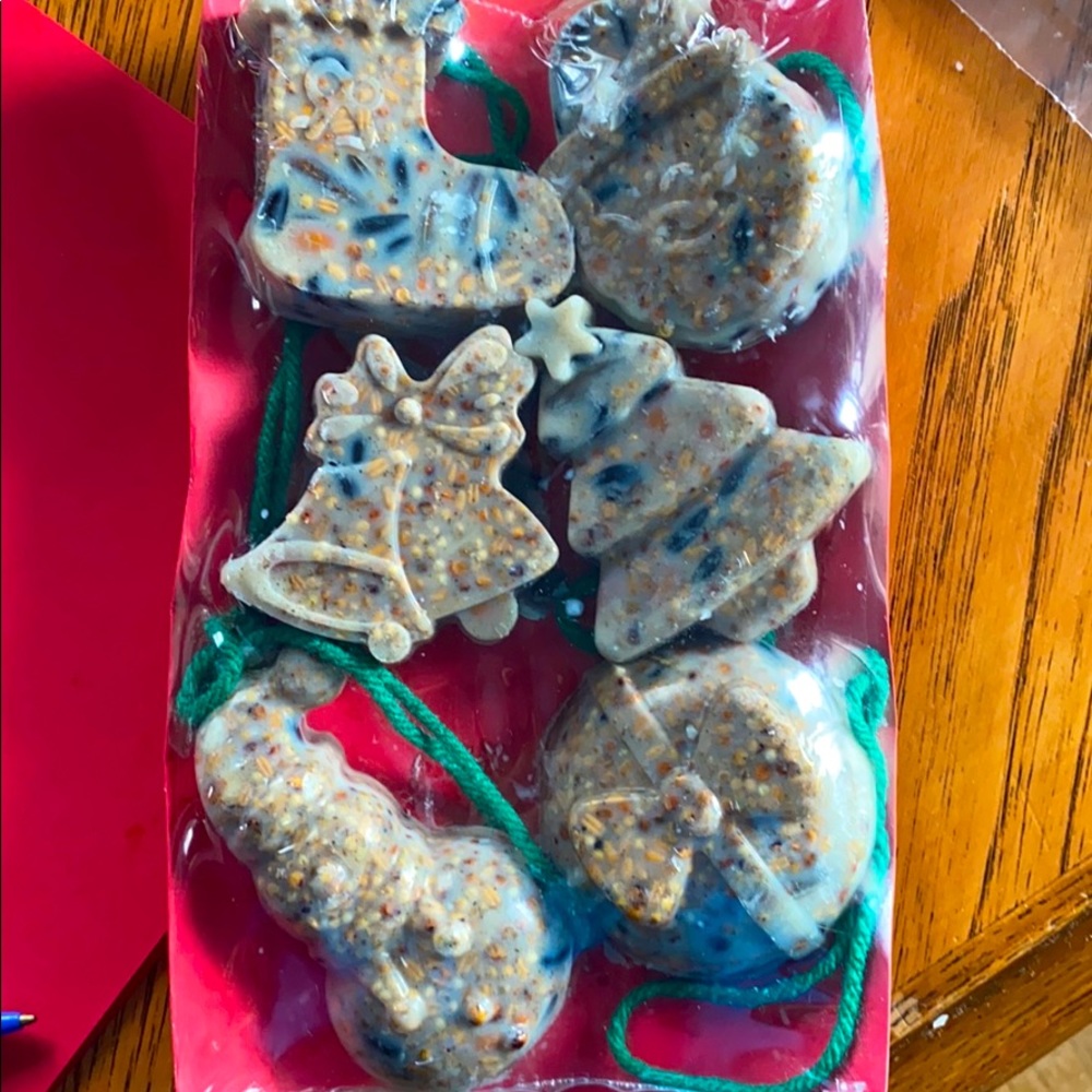 Christmas suet